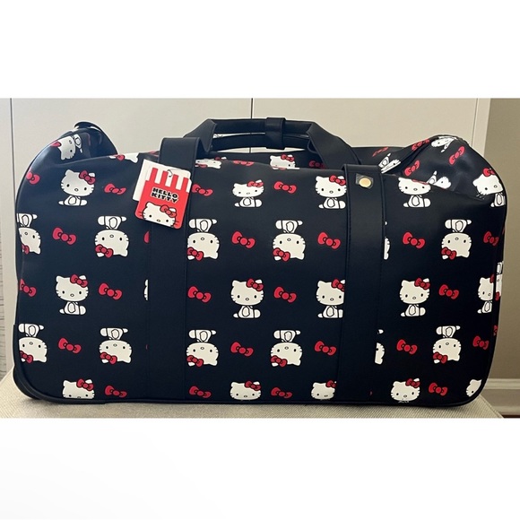 Hello Kitty Black Faux Leather Weekender/ Duffle Bag W/‎ Wheels,All Products : American Fashion Style Bags On Sale